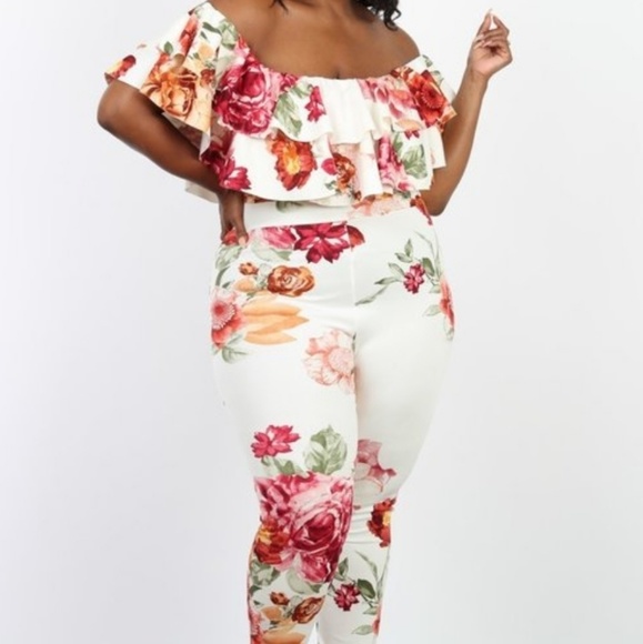 Jumpsuits - Picture 3 of 6